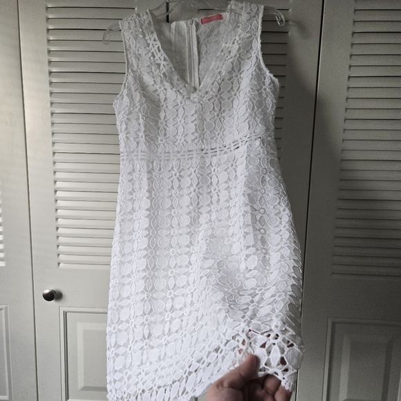 Hany Dany White Lace Mini Dress size M - Picture 8 of 11